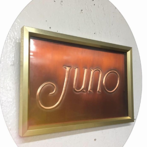 ＪＵＮＯ
