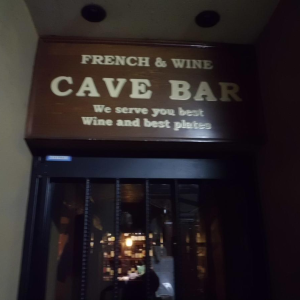 CAVE　BAR