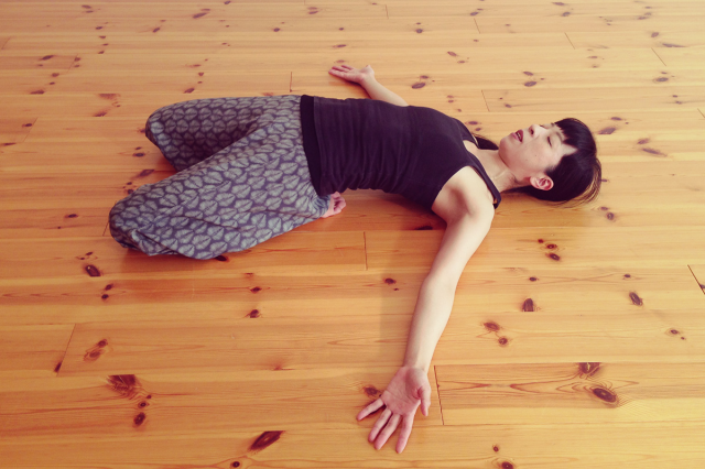 Yin Yoga （陰ヨガ）「肝・胆・胃・脾経の刺激」