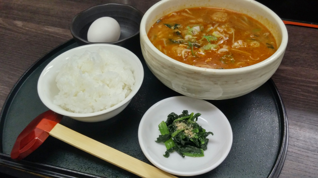 冬季限定、麻辣湯チゲ雑炊セット発売中！